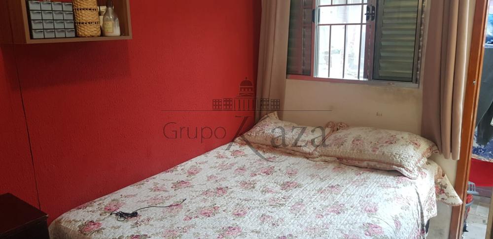 Foto 11 de Casa Padrão em Jardim Imperial, São José dos Campos - imagem 11
