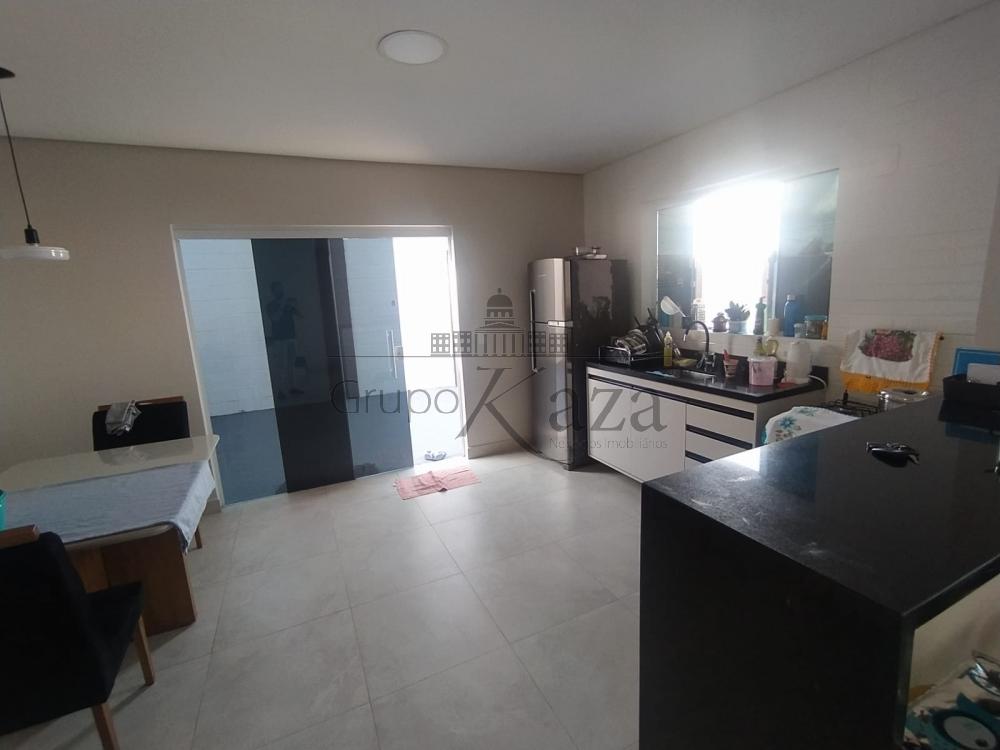Foto 4 de Casa Sobrado em Portal dos Pássaros, São José dos Campos - imagem 4