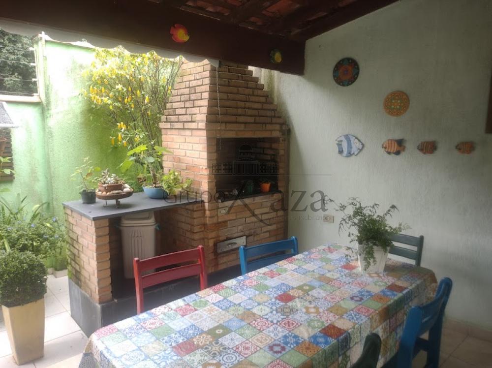 Foto 23 de Casa Sobrado em Jardim Siesta, Jacareí - imagem 23