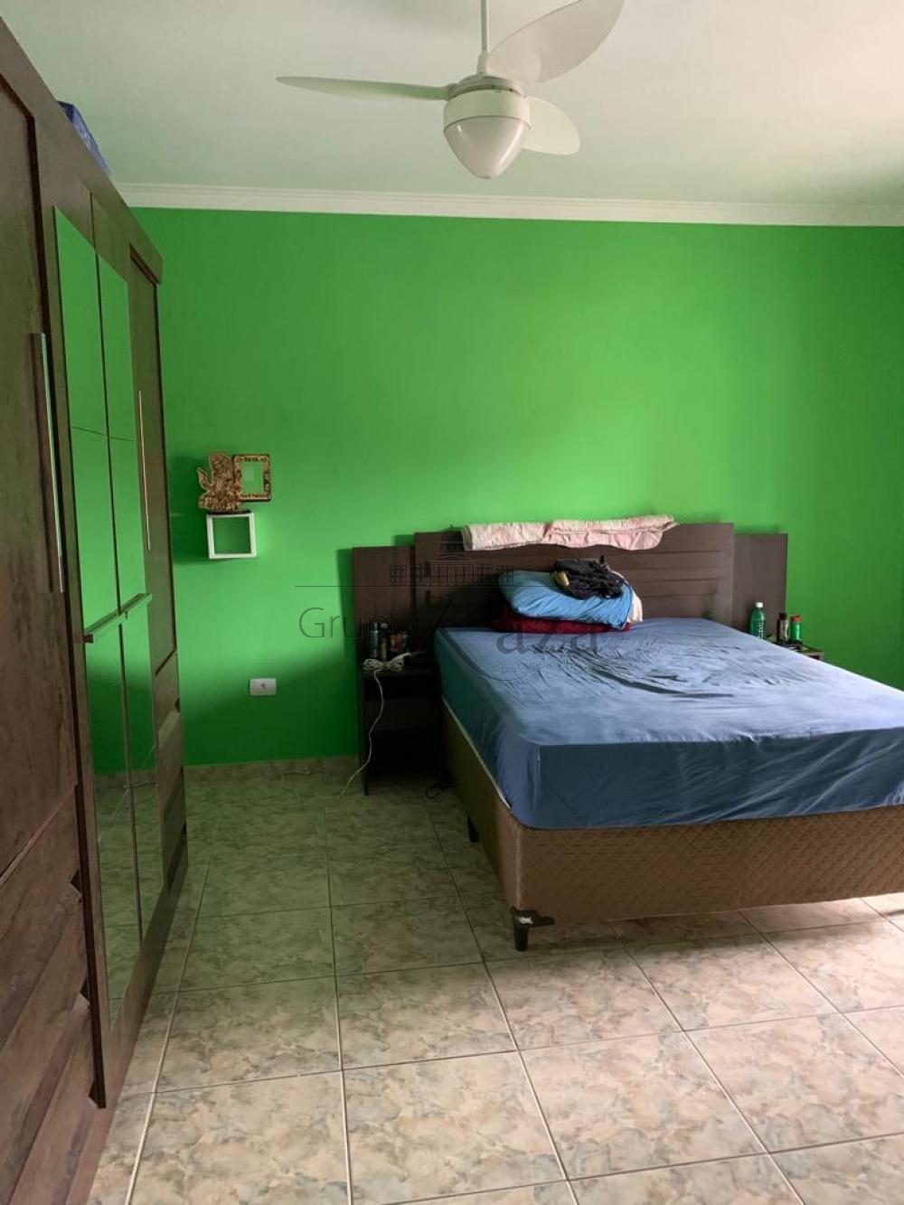 Foto 7 de Casa Padrão em Vila Tesouro, São José dos Campos - imagem 7