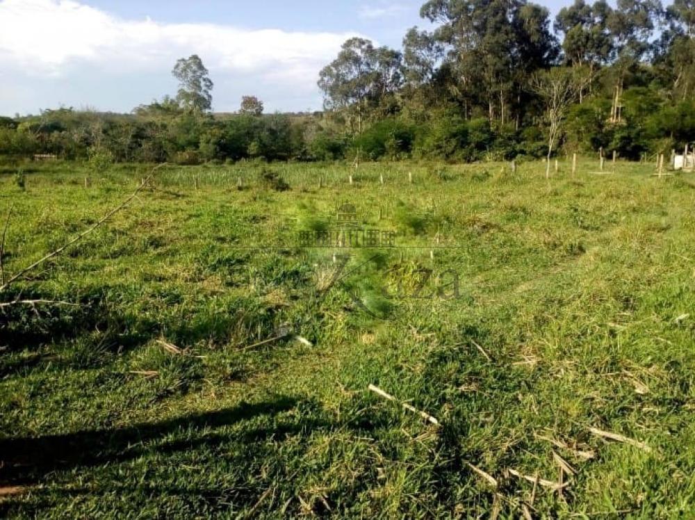Foto 1 de Terreno Padrão em Bairro da Pernambucana, São José dos Campos - imagem 1