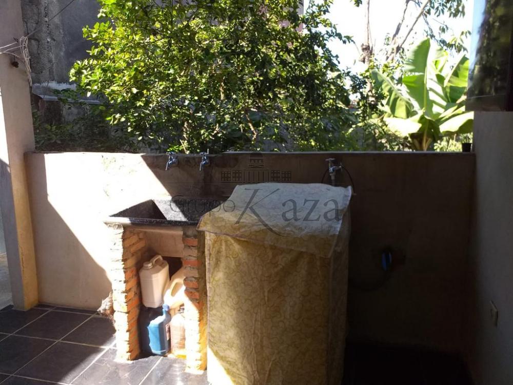 Foto 14 de Casa Padrão em Jardim Santa Inês I, São José dos Campos - imagem 14