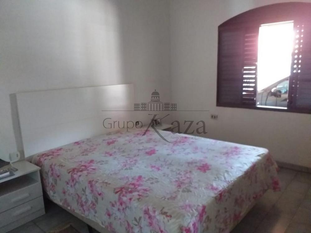 Foto 12 de Casa Padrão em Jardim Santa Inês I, São José dos Campos - imagem 12