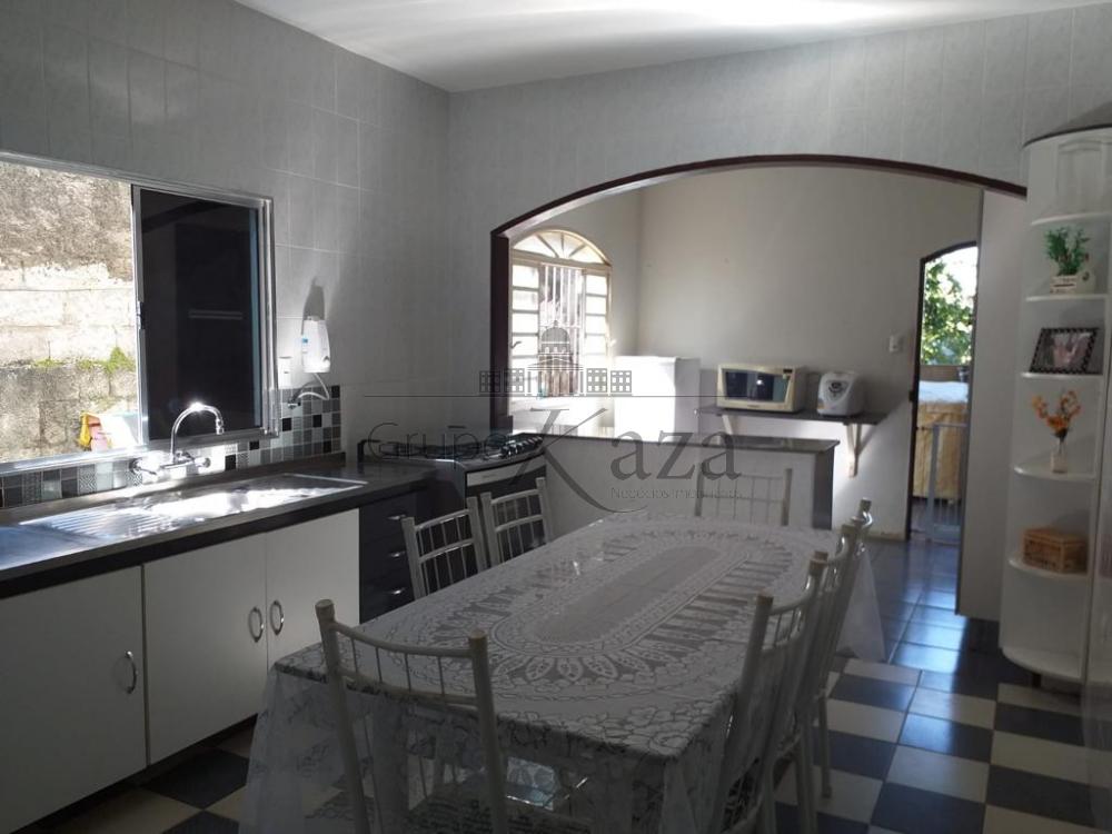 Foto 7 de Casa Padrão em Jardim Santa Inês I, São José dos Campos - imagem 7