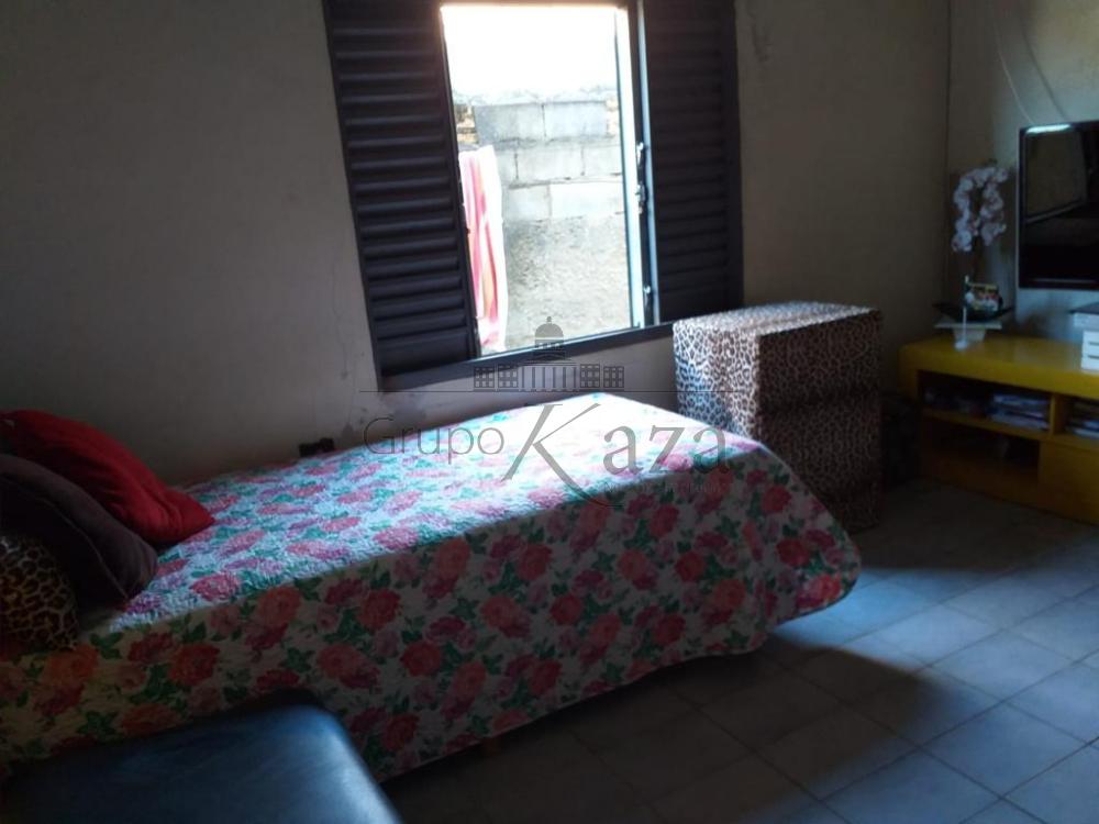 Foto 13 de Casa Padrão em Jardim Santa Inês I, São José dos Campos - imagem 13