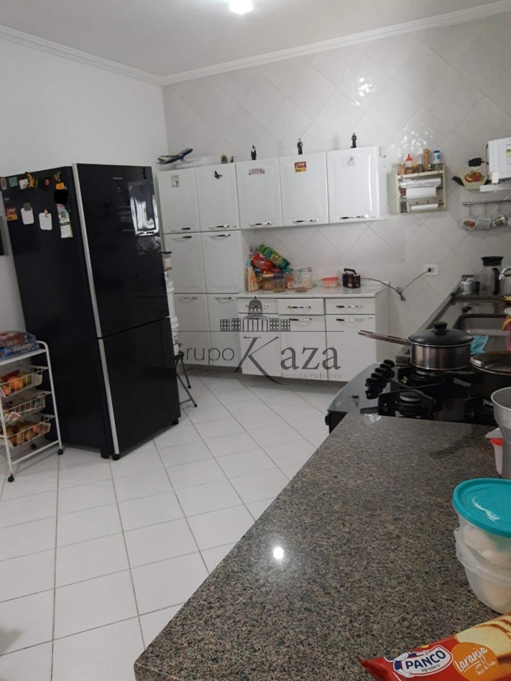 Foto 5 de Casa Sobrado em Jardim Altos de Santana I, Jacareí - imagem 5