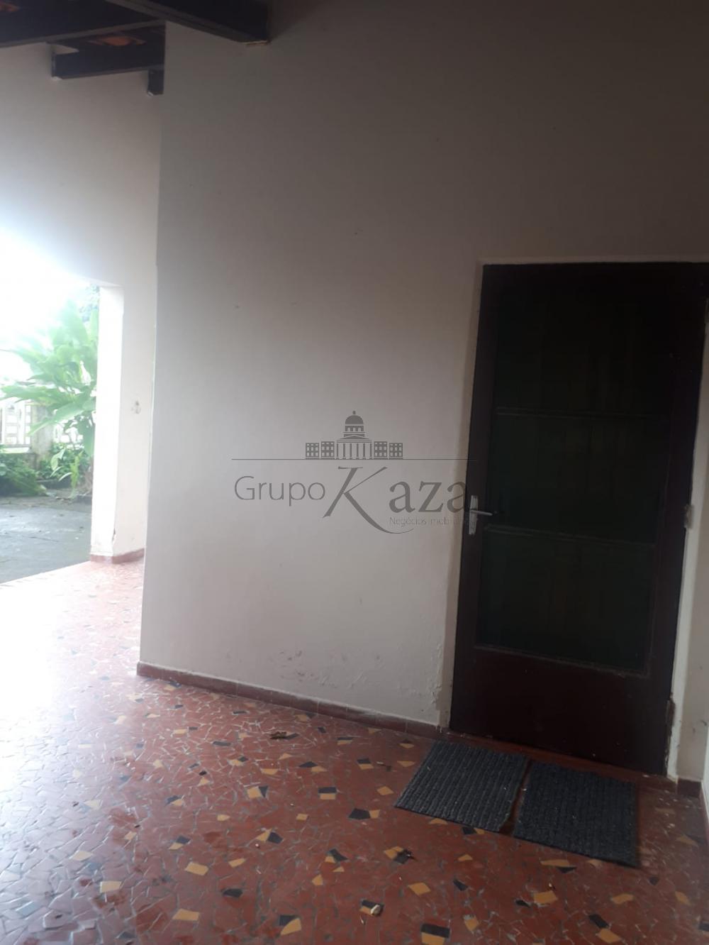 Foto 16 de Casa Padrão em Martim de Sá, Caraguatatuba - imagem 16