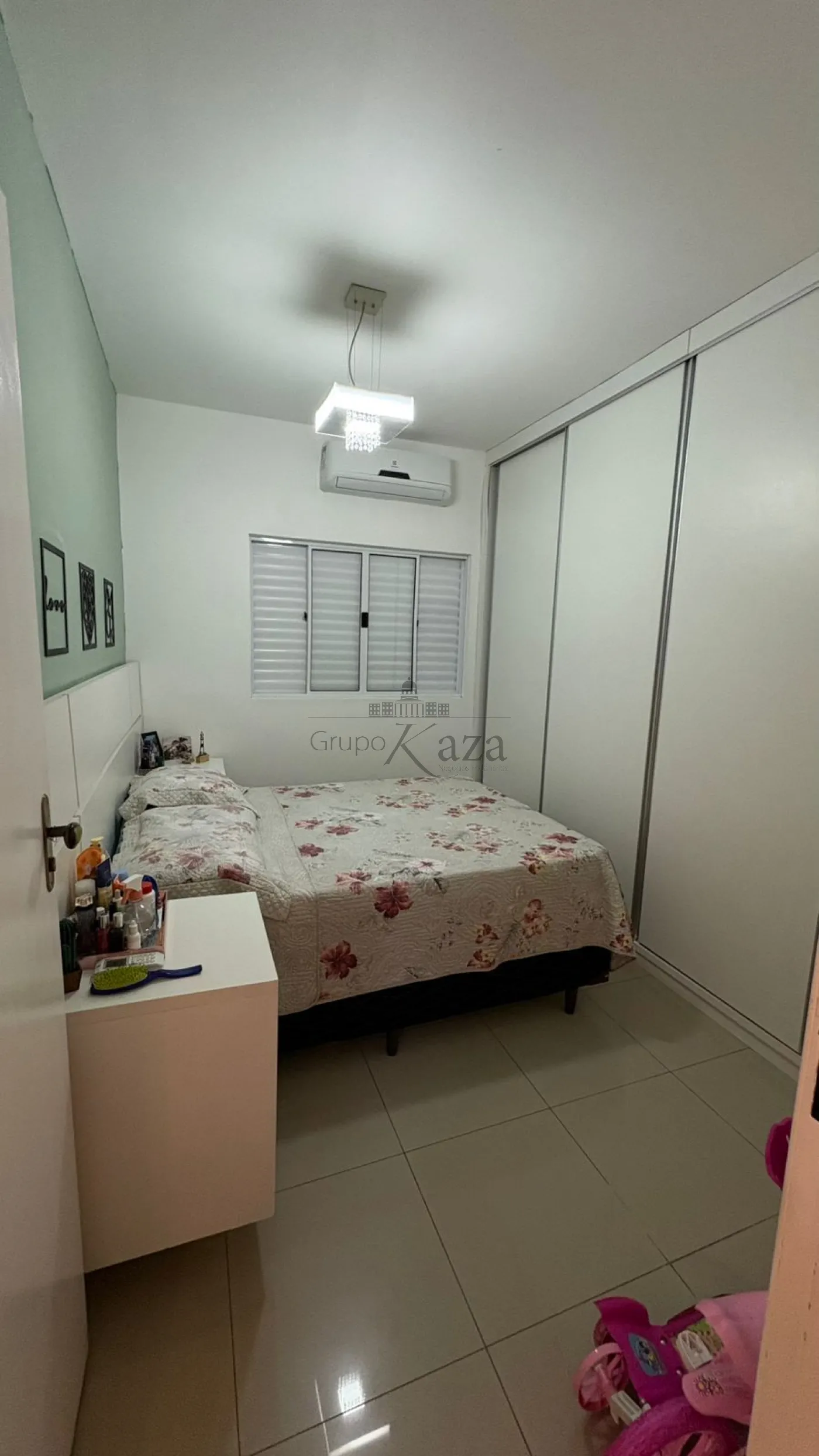Foto 10 de Casa Condomínio em Jardim Colonia, Jacareí - imagem 10