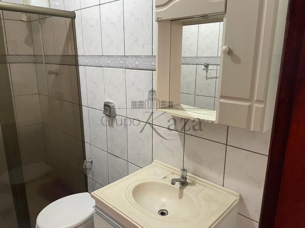 Foto 3 de Casa Comercial  Residencial em Chácaras Santa Maria, Jacareí - imagem 3