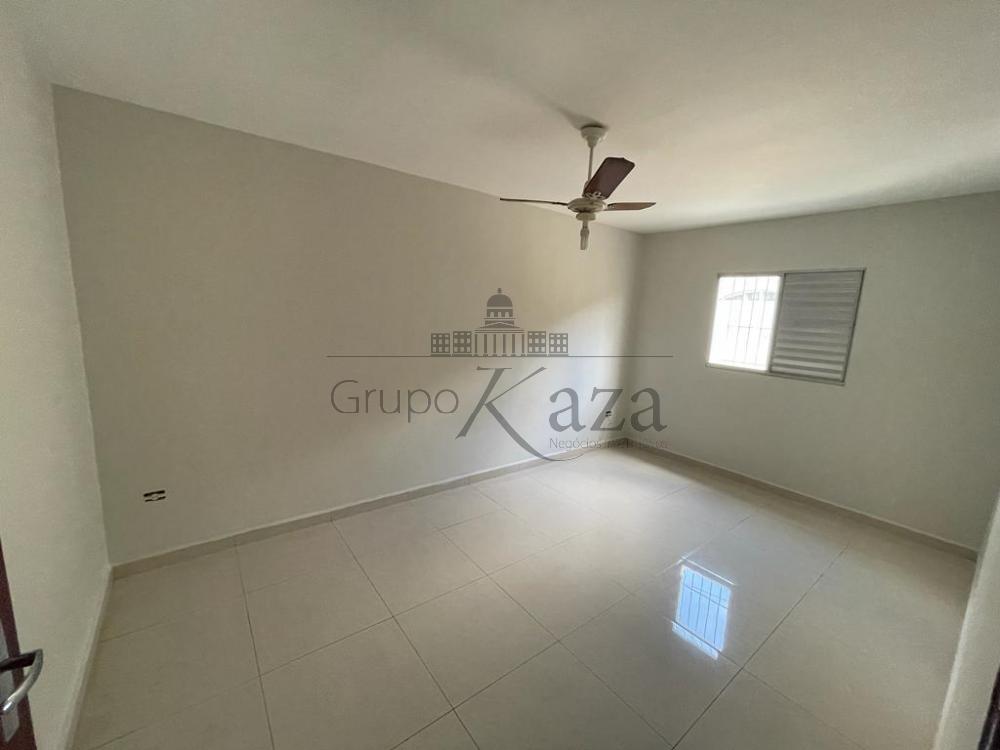 Foto 7 de Casa Comercial  Residencial em Chácaras Santa Maria, Jacareí - imagem 7