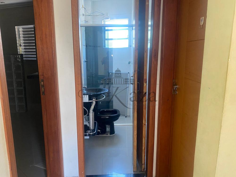 Foto 6 de Casa Padrão em Vila Rossi, São José dos Campos - imagem 6