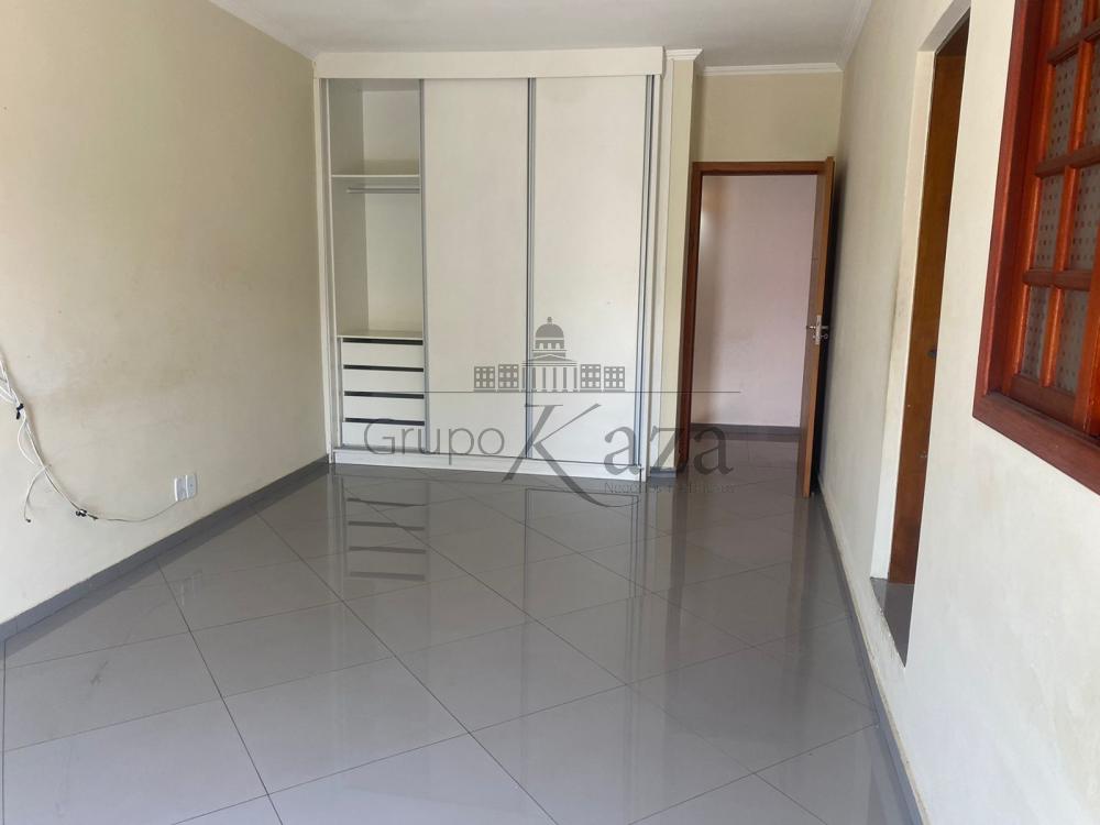 Foto 9 de Casa Padrão em Vila Rossi, São José dos Campos - imagem 9