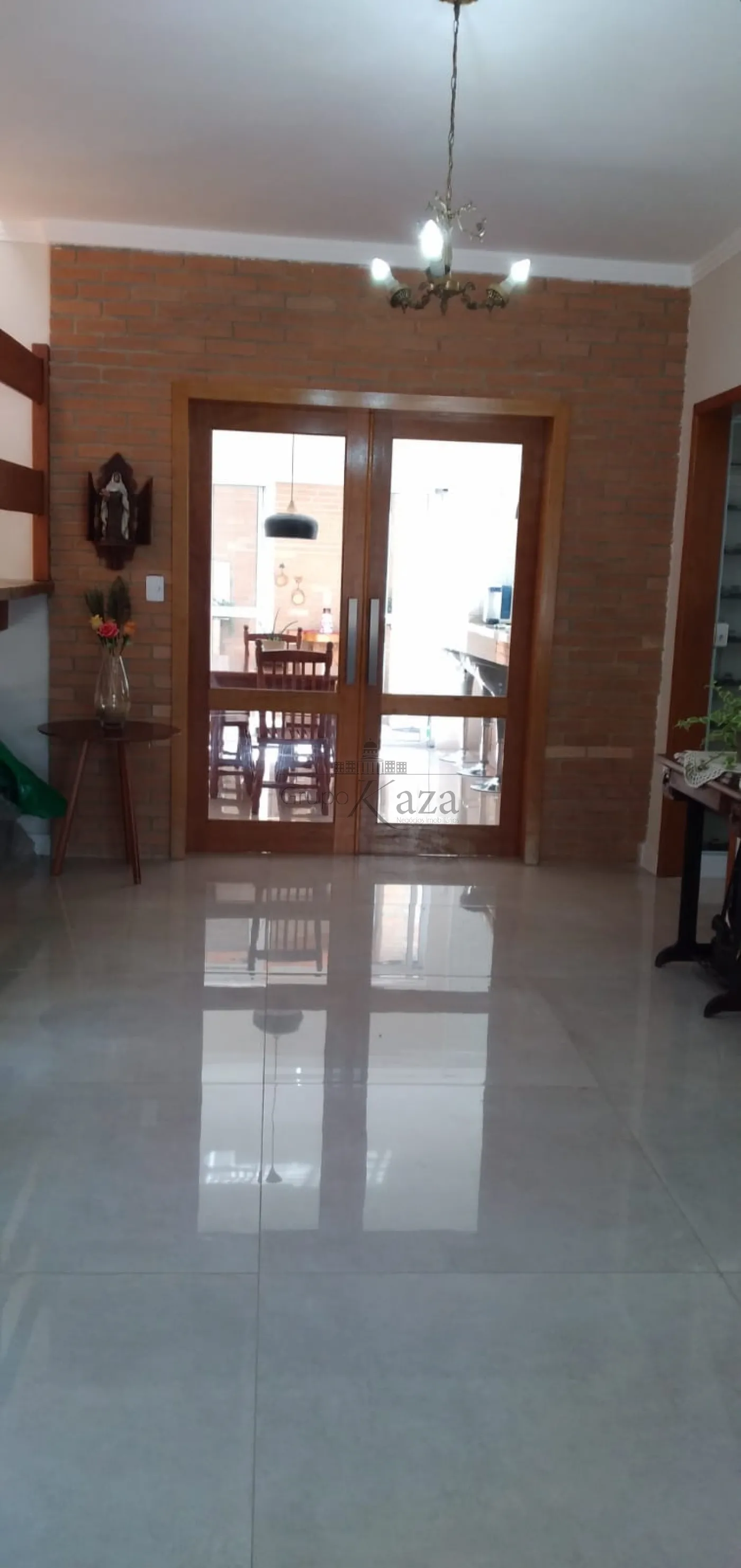 Foto 3 de Casa Sobrado em Jardim Ismênia, São José dos Campos - imagem 3