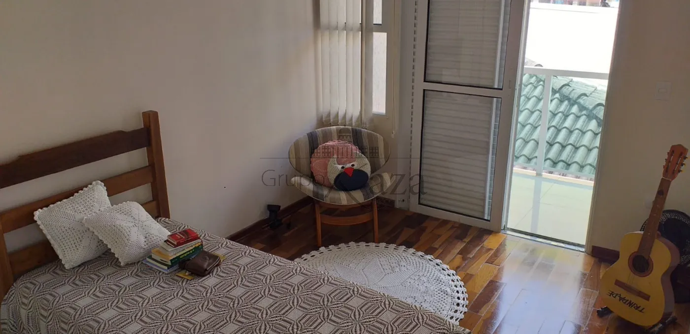 Foto 38 de Casa Sobrado em Jardim Ismênia, São José dos Campos - imagem 38