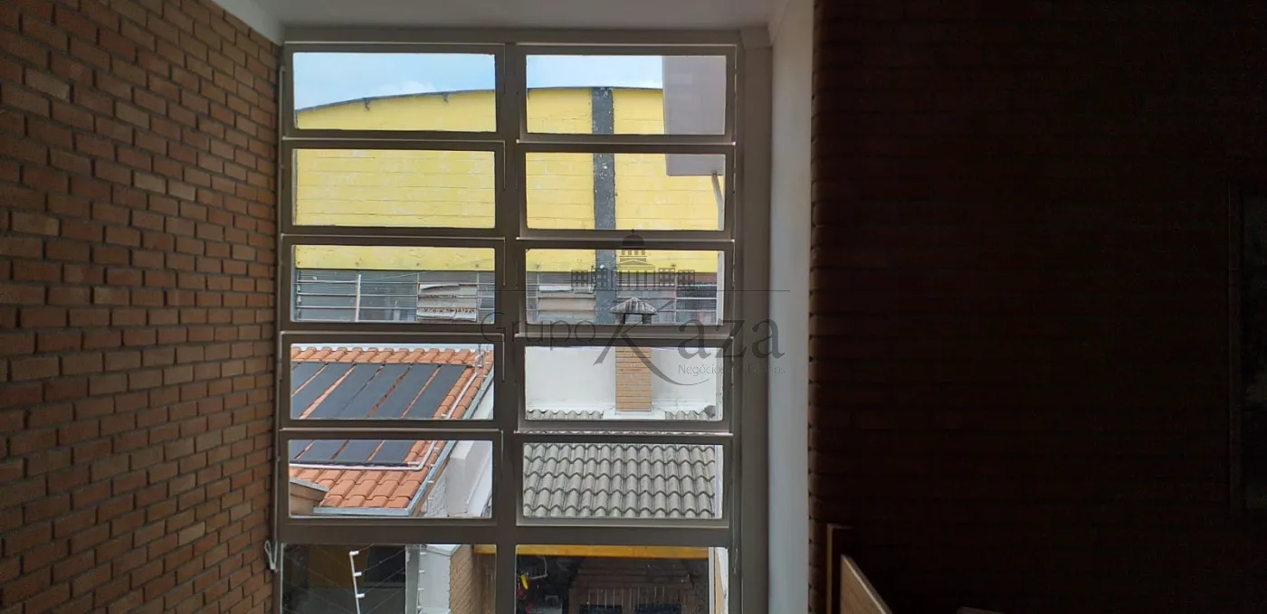 Foto 26 de Casa Sobrado em Jardim Ismênia, São José dos Campos - imagem 26