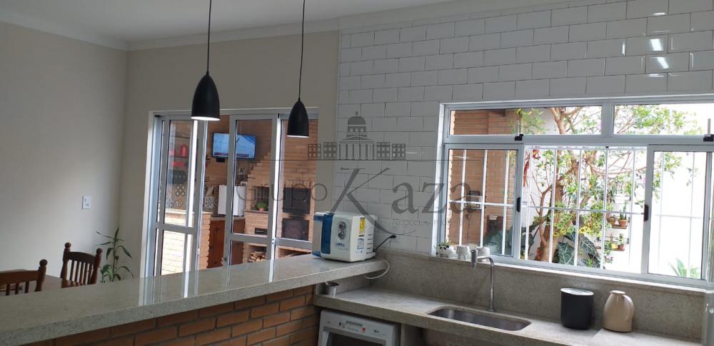 Foto 12 de Casa Sobrado em Jardim Ismênia, São José dos Campos - imagem 12