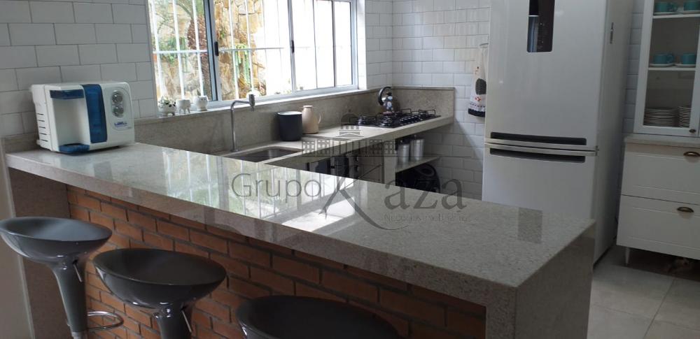Foto 10 de Casa Sobrado em Jardim Ismênia, São José dos Campos - imagem 10