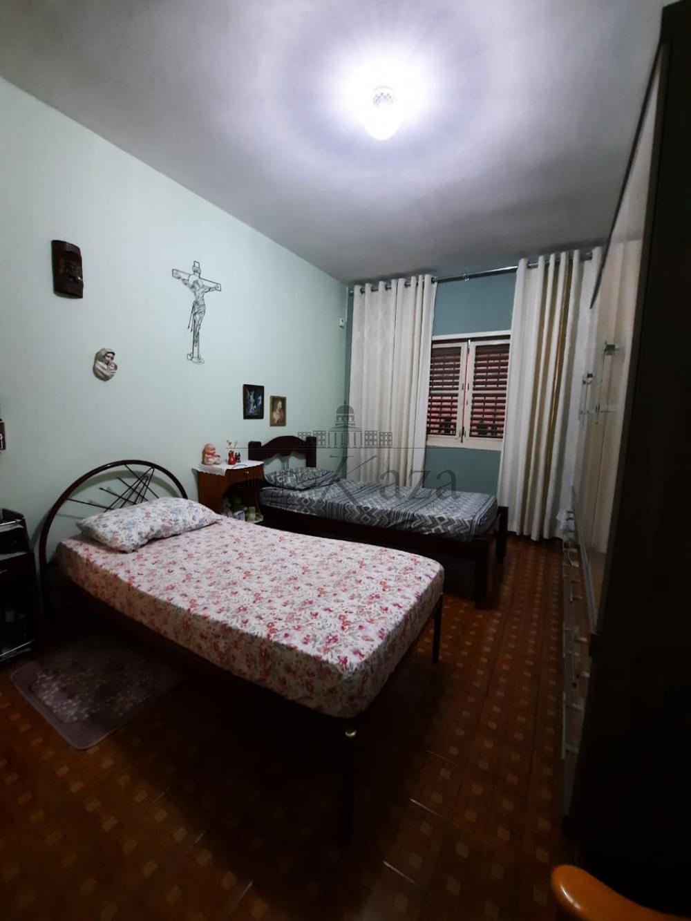 Foto 8 de Casa Padrão em Jardim das Industrias, Jacareí - imagem 8