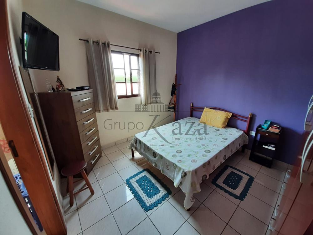 Foto 11 de Casa Padrão em Parque Novo Horizonte, São José dos Campos - imagem 11