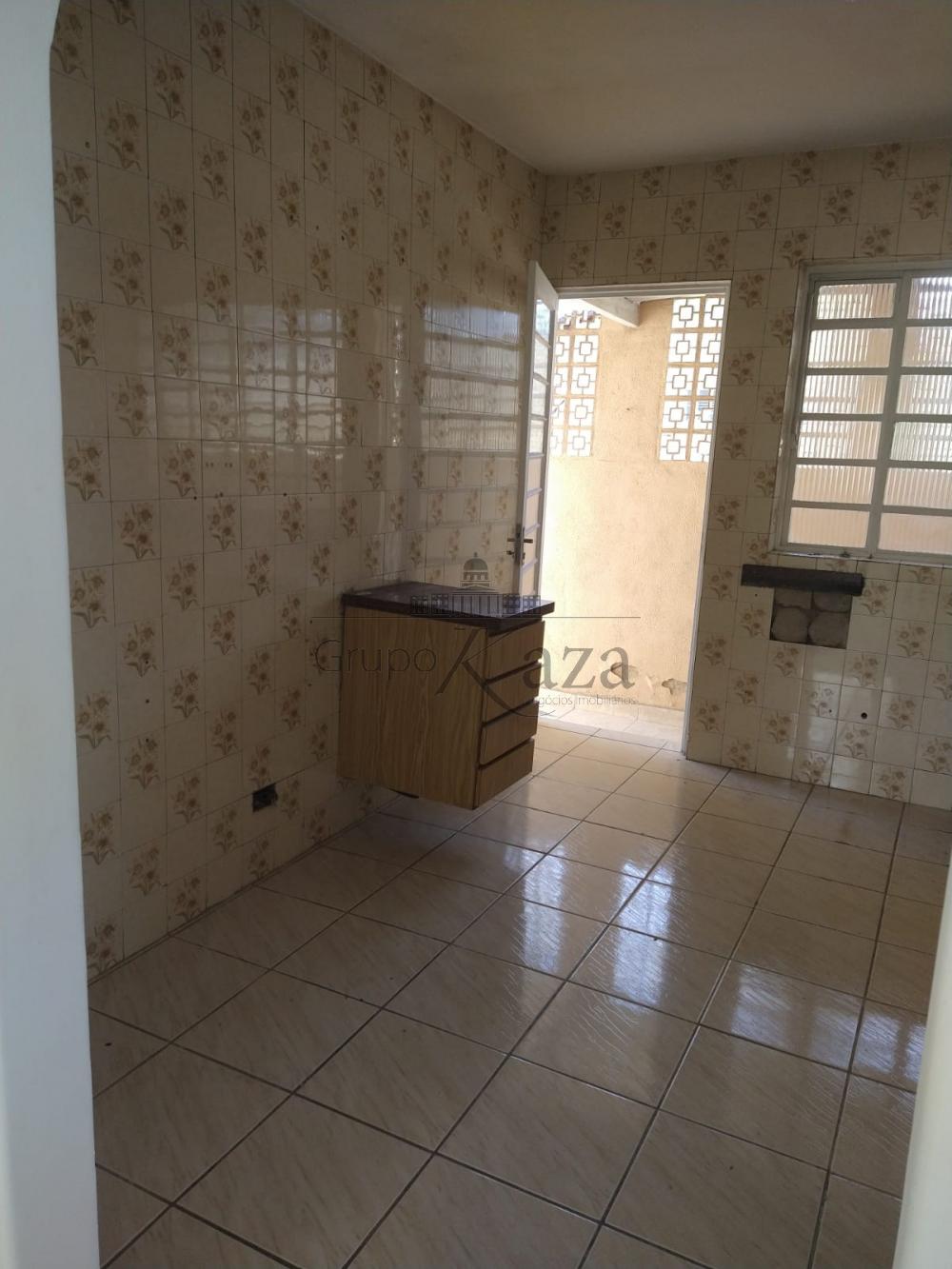 Foto 6 de Casa Padrão em Jardim Oswaldo Cruz, São José dos Campos - imagem 6
