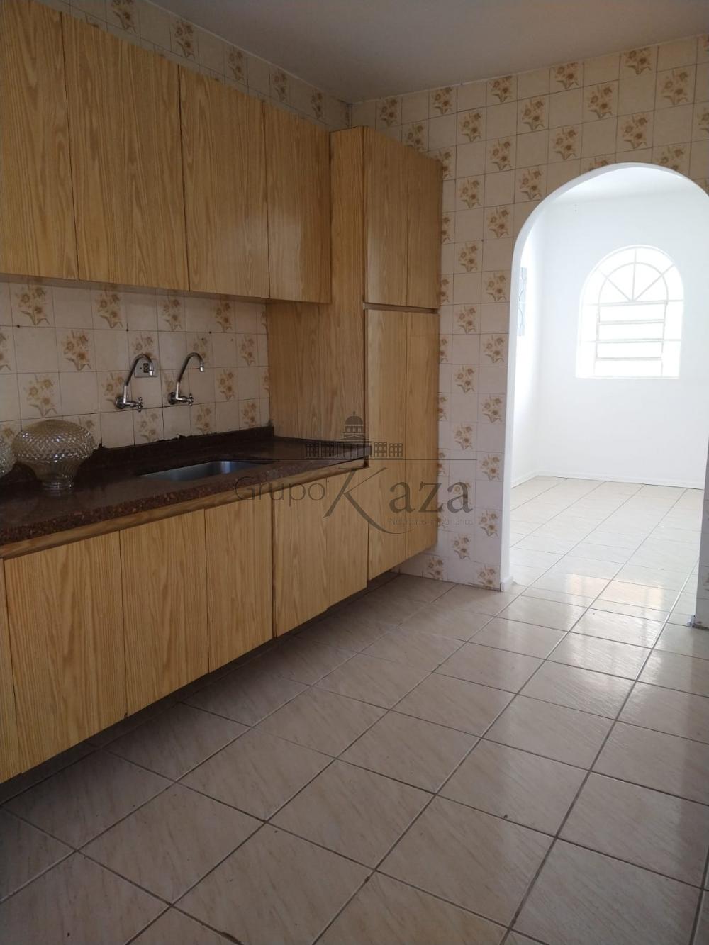 Foto 5 de Casa Padrão em Jardim Oswaldo Cruz, São José dos Campos - imagem 5