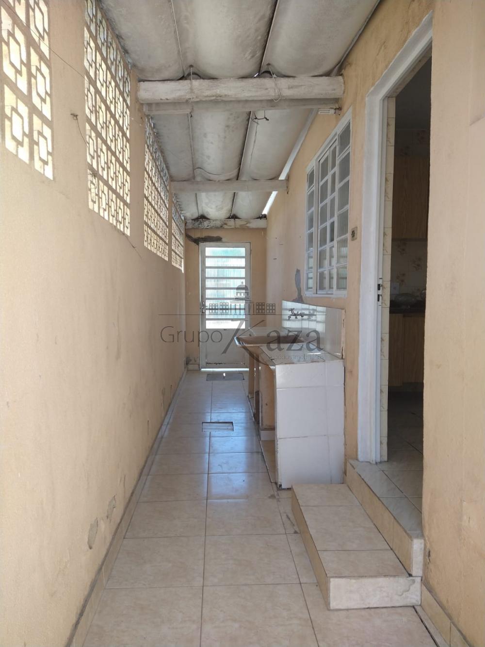 Foto 15 de Casa Padrão em Jardim Oswaldo Cruz, São José dos Campos - imagem 15