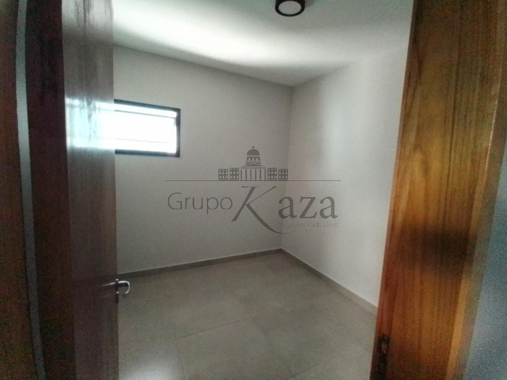 Foto 9 de Casa Padrão em Jardim Siesta, Jacareí - imagem 9