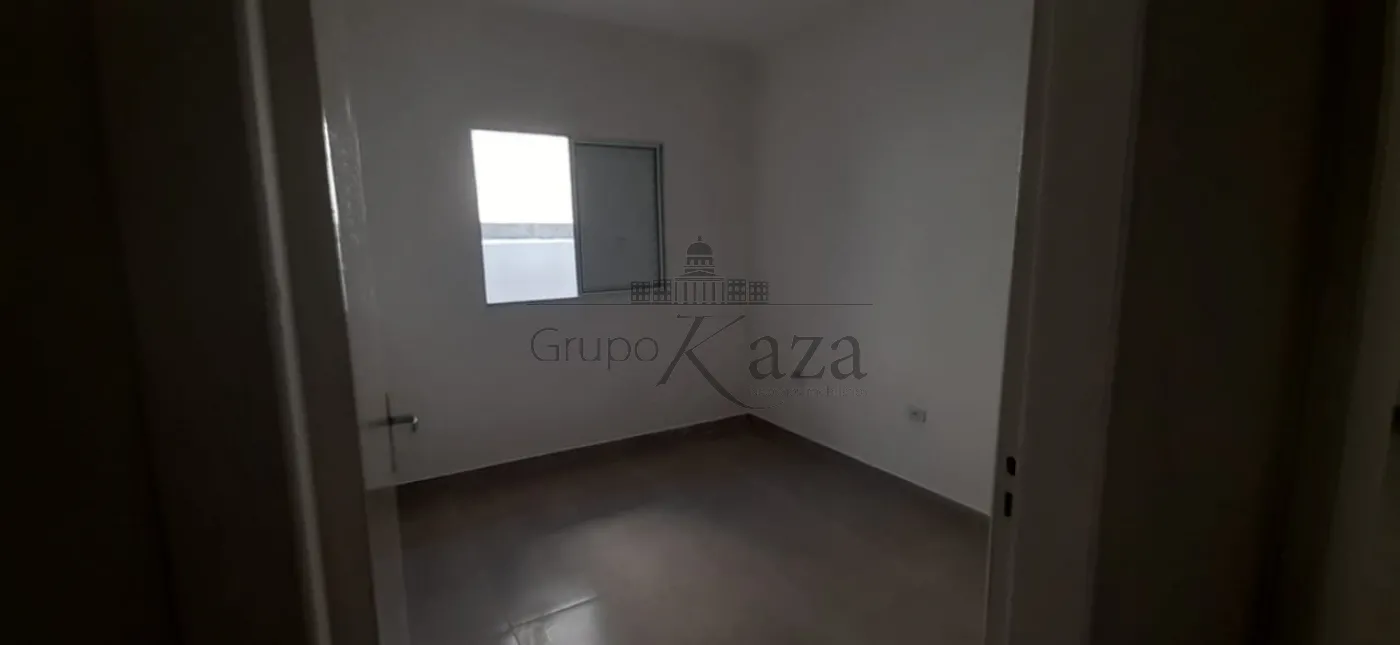 Foto 10 de Casa Geminada em Jardim Santa Júlia, São José dos Campos - imagem 10