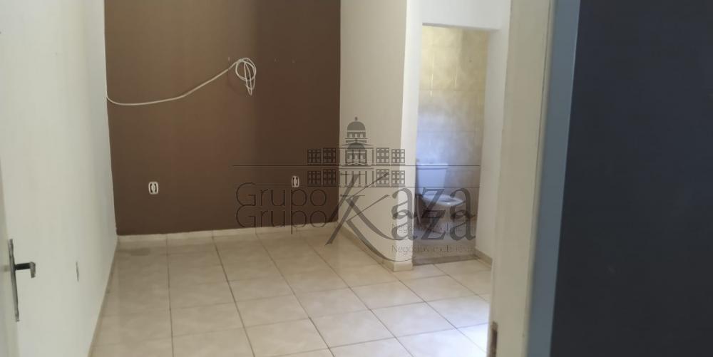 Foto 13 de Casa Padrão em Conjunto Residencial Galo Branco, São José dos Campos - imagem 13