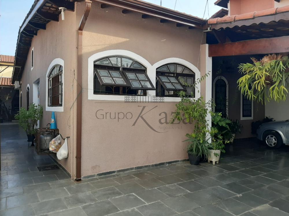 Foto 15 de Casa Padrão em Jardim Altos de Santana I, Jacareí - imagem 15