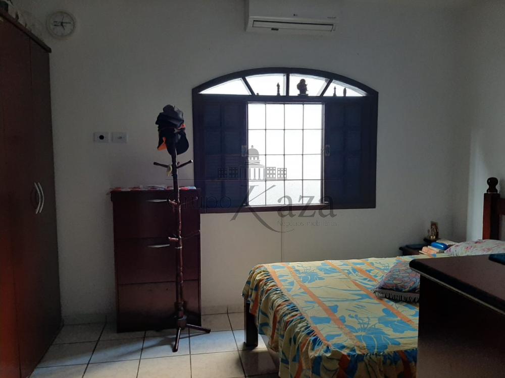 Foto 7 de Casa Padrão em Jardim Altos de Santana I, Jacareí - imagem 7