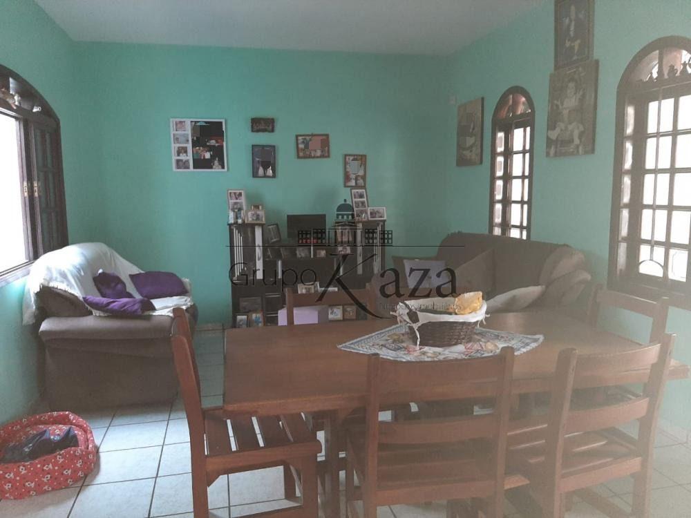 Foto 3 de Casa Padrão em Jardim Altos de Santana I, Jacareí - imagem 3