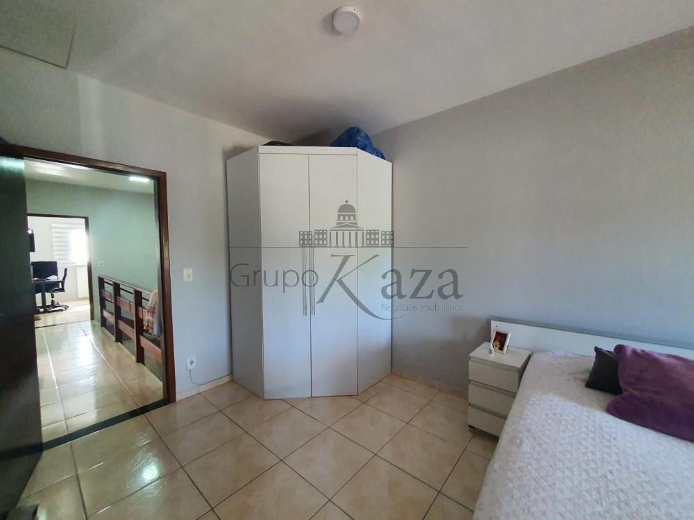 Foto 11 de Casa Sobrado em Bosque dos Ipês, São José dos Campos - imagem 11