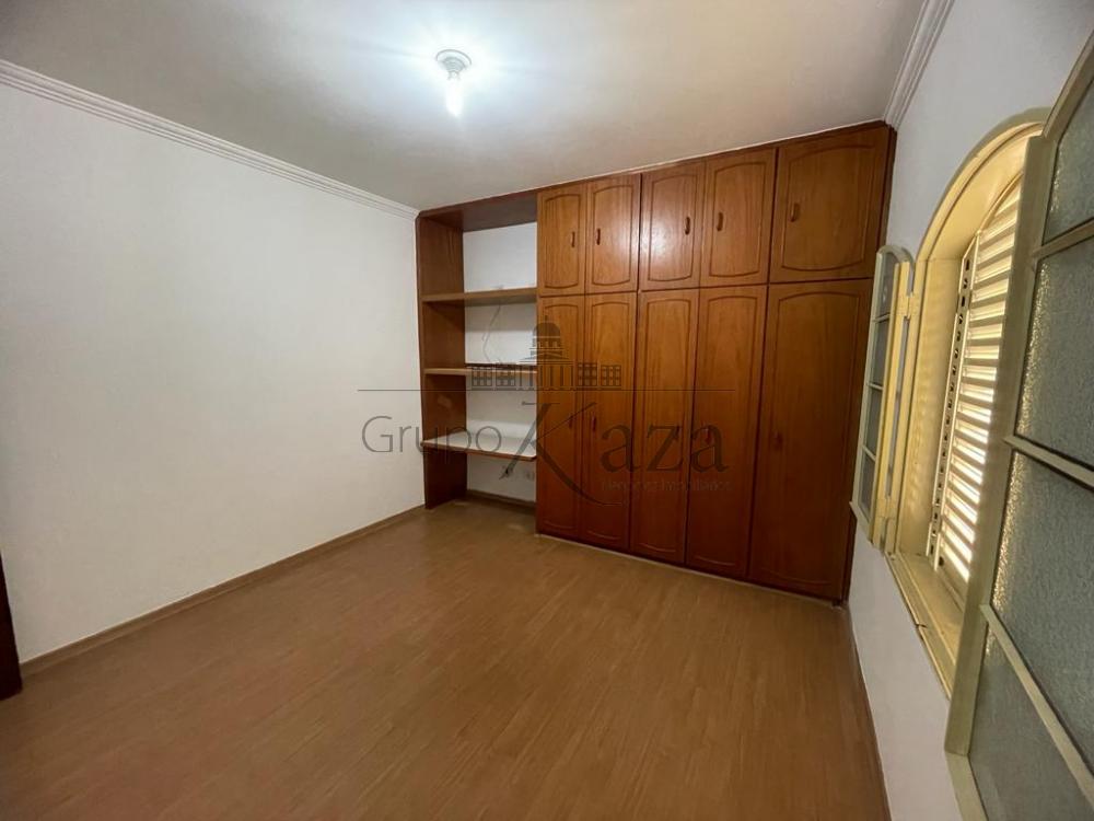 Foto 16 de Casa Padrão em Parque Itamarati, Jacareí - imagem 16