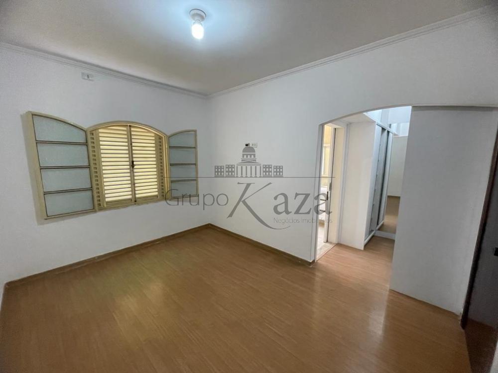 Foto 29 de Casa Padrão em Parque Itamarati, Jacareí - imagem 29