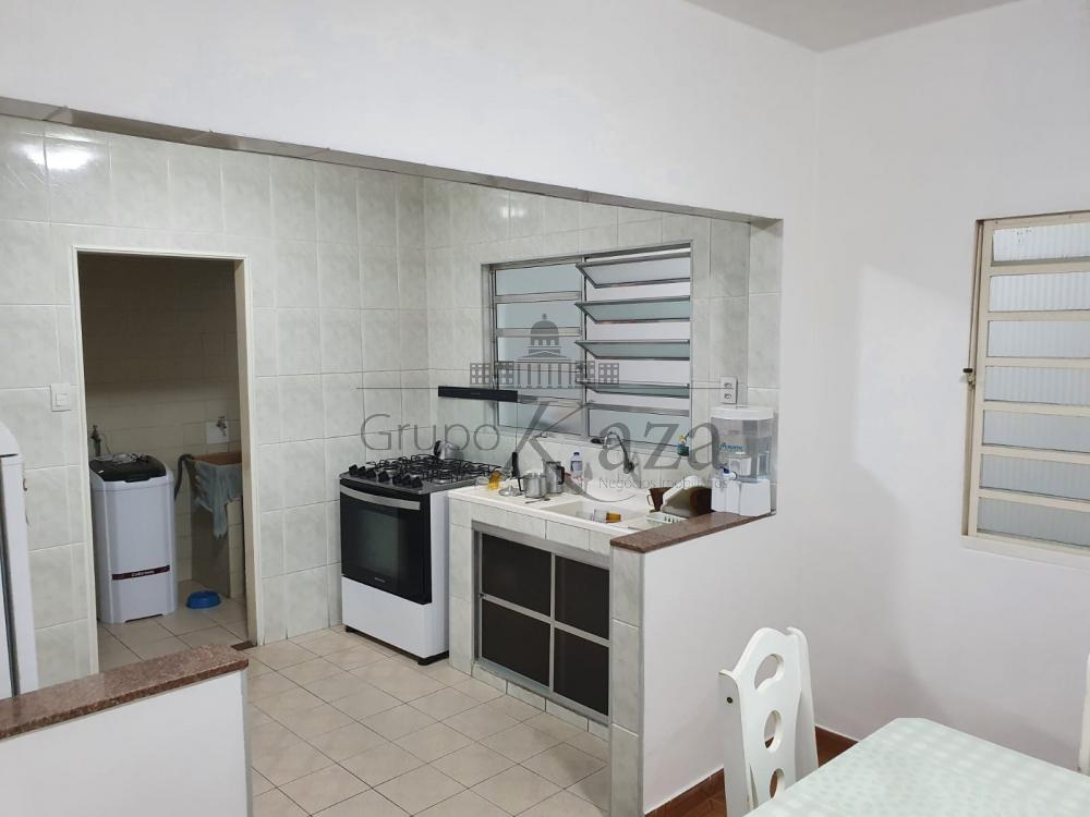 Foto 6 de Casa Padrão em Jardim Altos de Santana, São José dos Campos - imagem 6