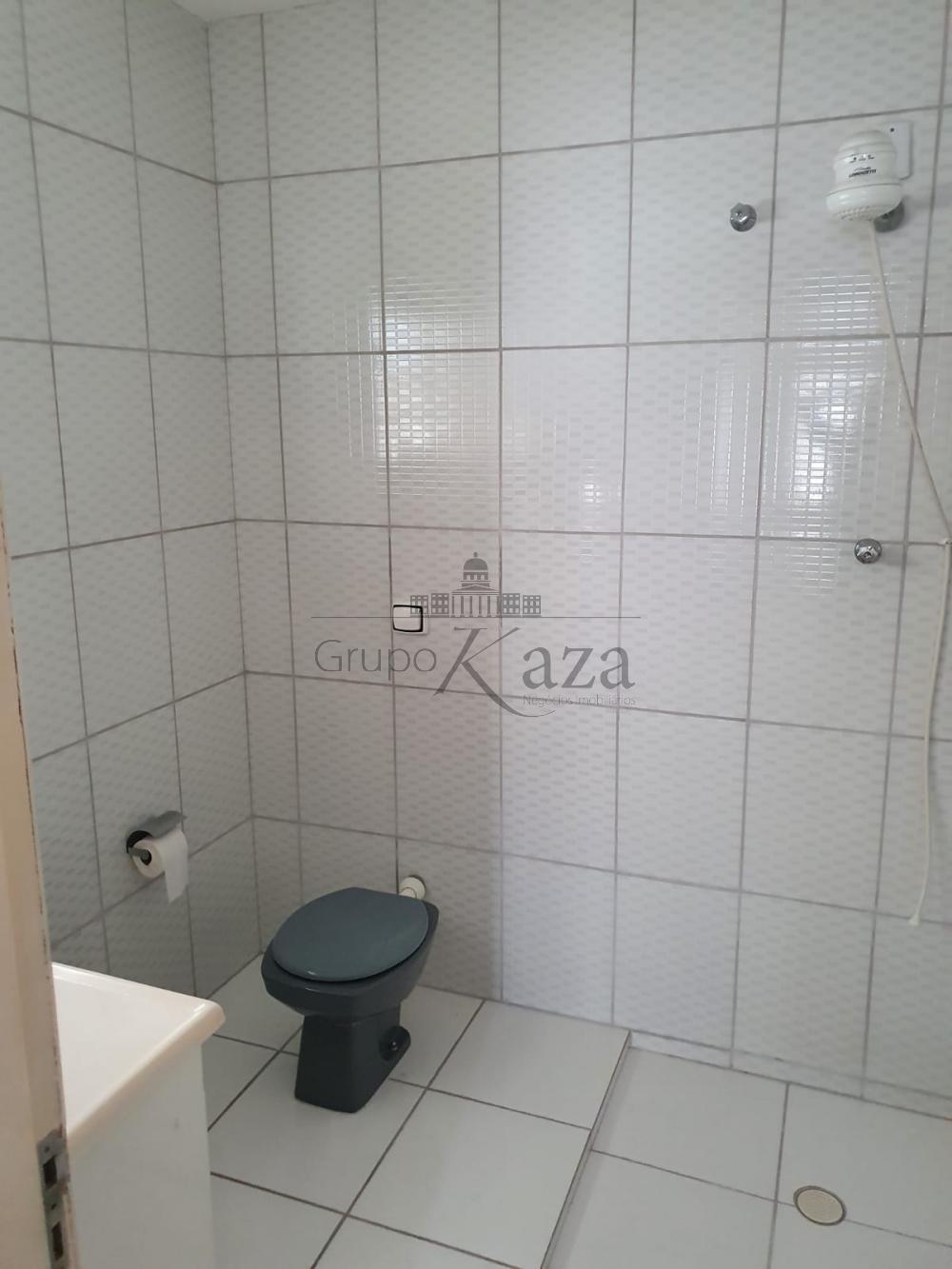 Foto 11 de Casa Padrão em Jardim Altos de Santana, São José dos Campos - imagem 11