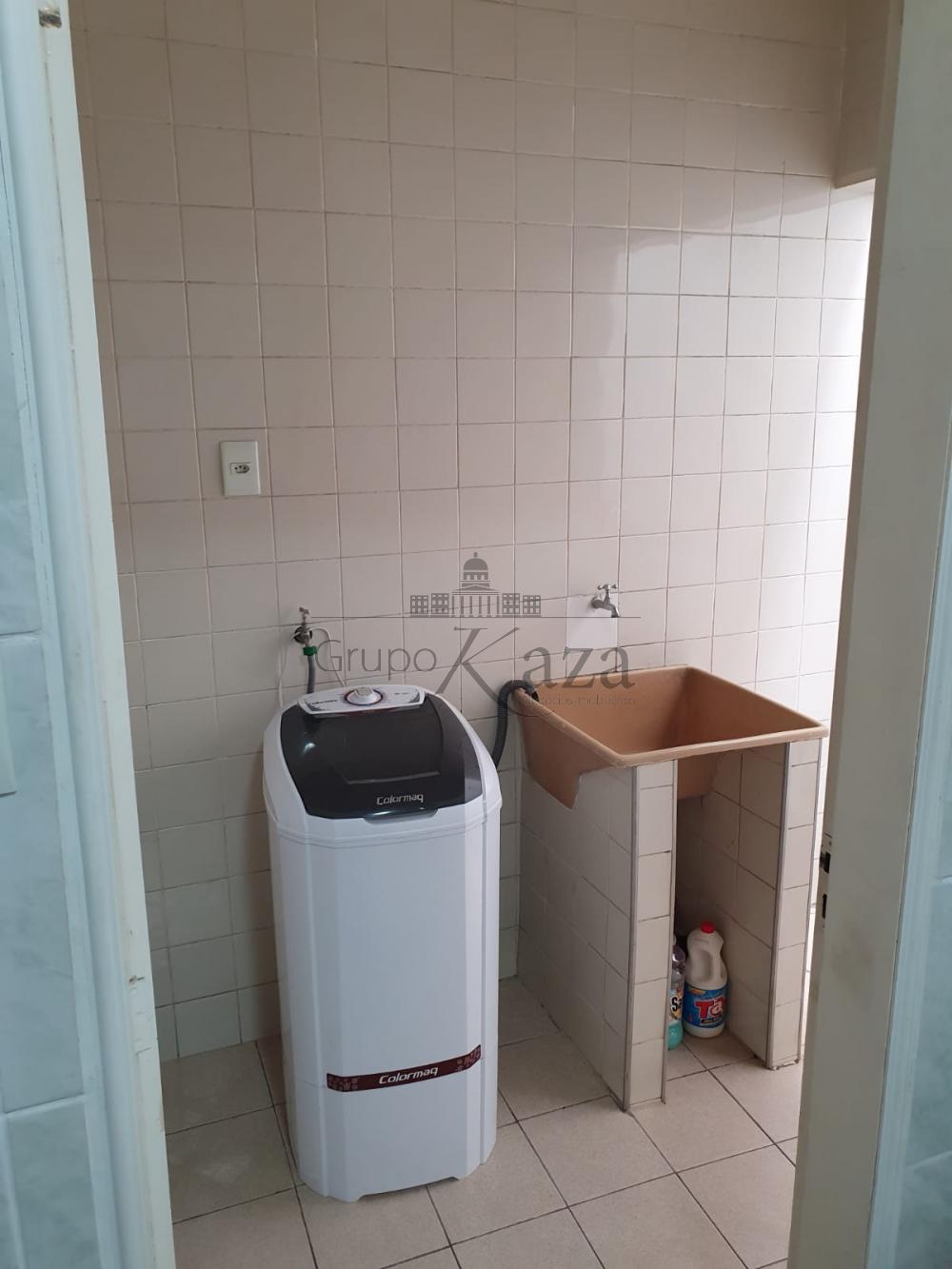 Foto 18 de Casa Padrão em Jardim Altos de Santana, São José dos Campos - imagem 18