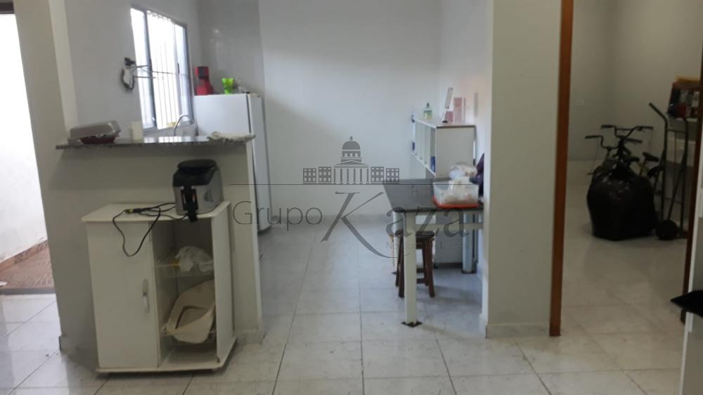 Foto 1 de Casa Padrão em Campo dos Alemães, São José dos Campos - imagem 1
