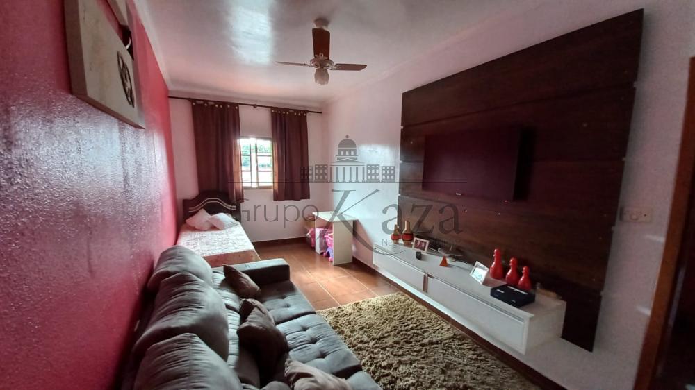 Foto 2 de Casa Sobrado em Vila Pinheiro, Jacareí - imagem 2