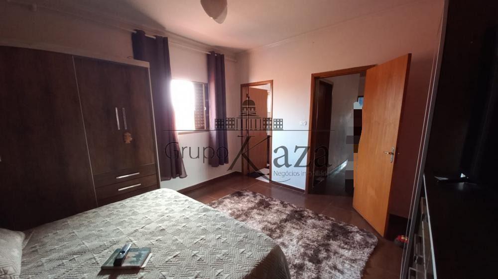 Foto 7 de Casa Sobrado em Vila Pinheiro, Jacareí - imagem 7