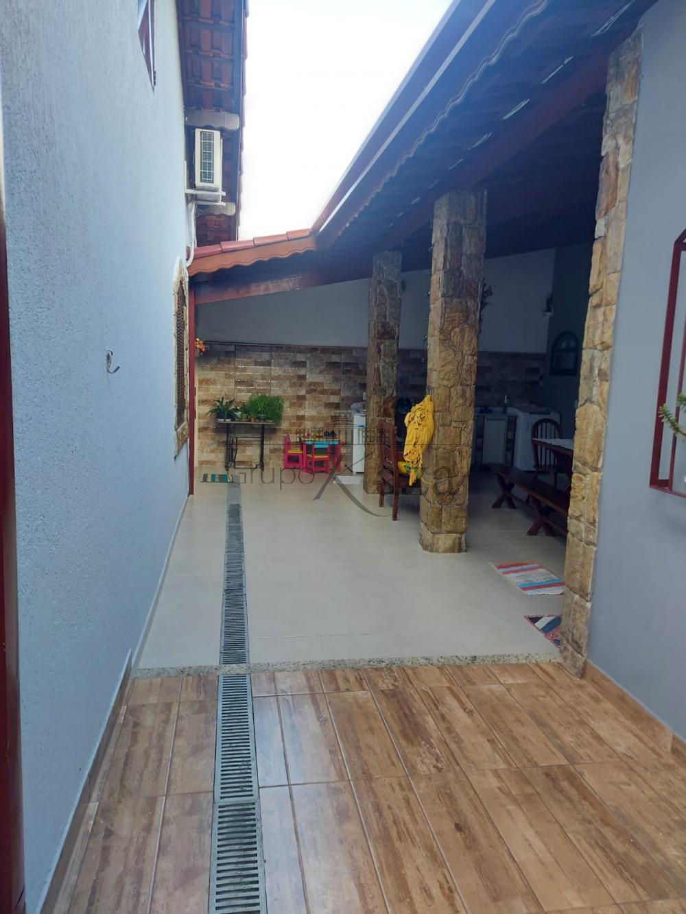 Foto 18 de Casa Sobrado em Jardim Guimarães, São José dos Campos - imagem 18