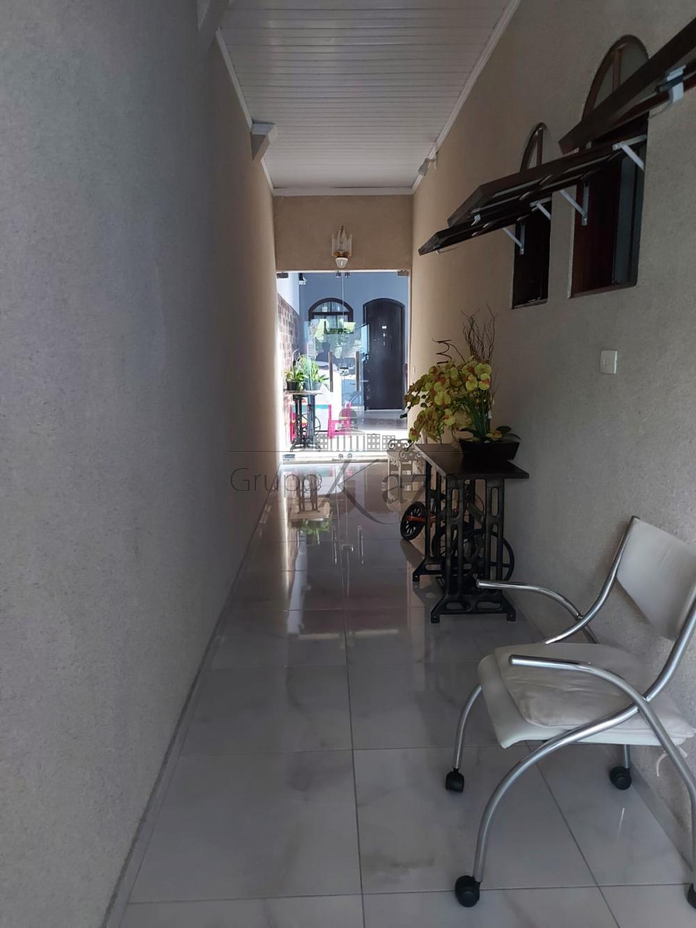 Foto 13 de Casa Sobrado em Jardim Guimarães, São José dos Campos - imagem 13