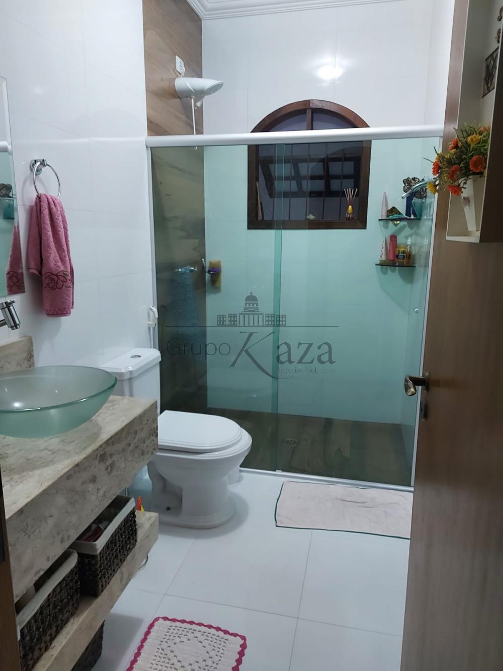 Foto 8 de Casa Sobrado em Jardim Guimarães, São José dos Campos - imagem 8
