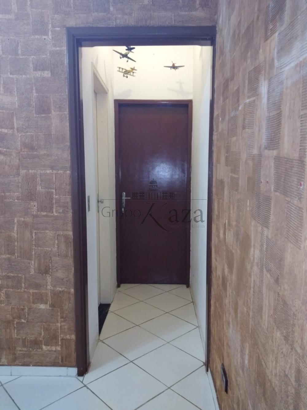Foto 30 de Casa Padrão em Conjunto Residencial Trinta e Um de Março, São José dos Campos - imagem 30