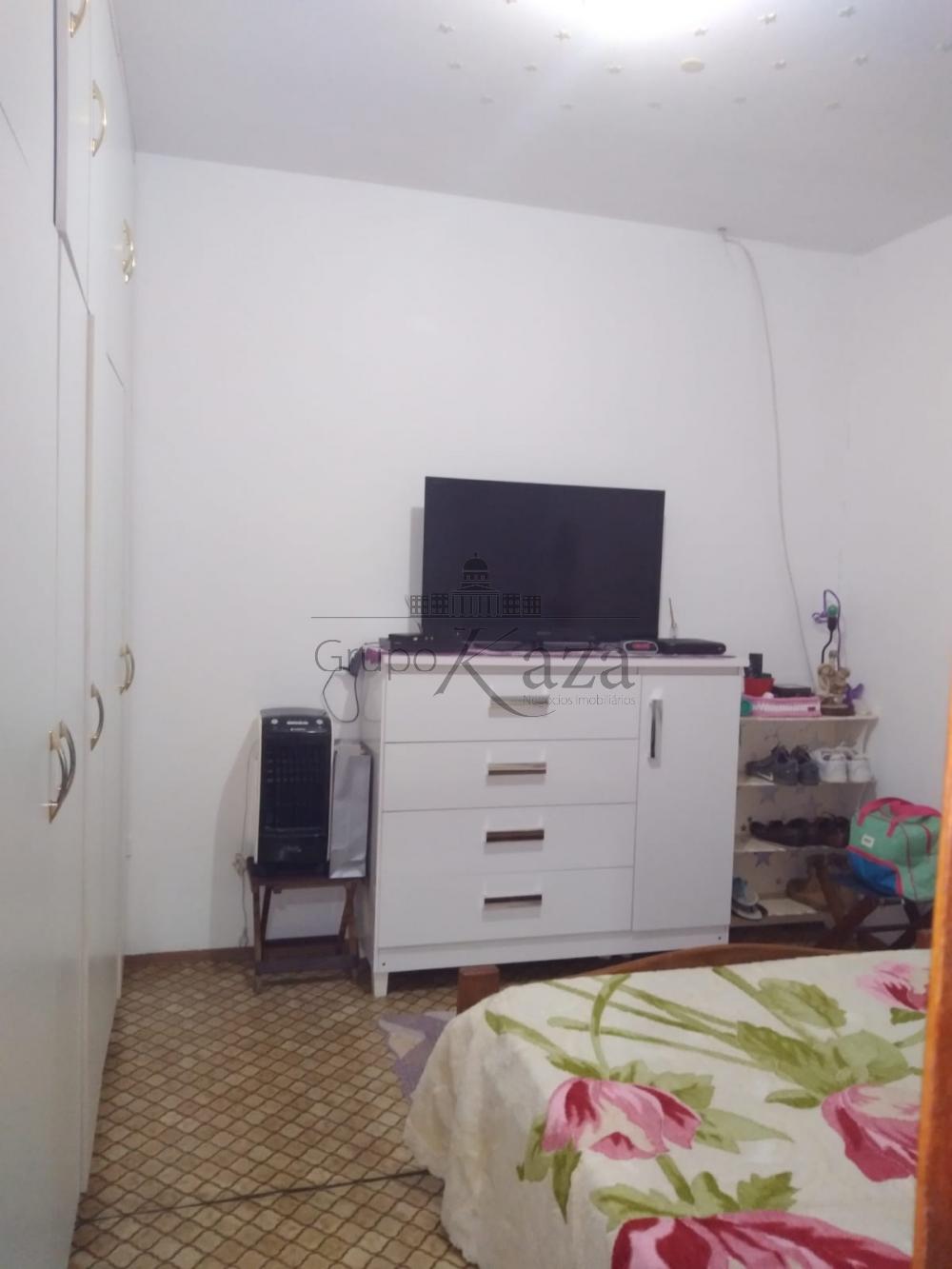 Foto 15 de Casa Padrão em Conjunto Residencial Trinta e Um de Março, São José dos Campos - imagem 15