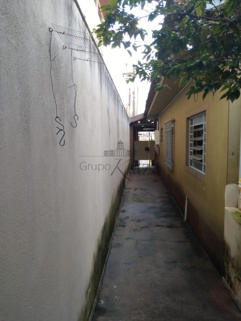 Foto 23 de Casa Padrão em Conjunto Residencial Trinta e Um de Março, São José dos Campos - imagem 23