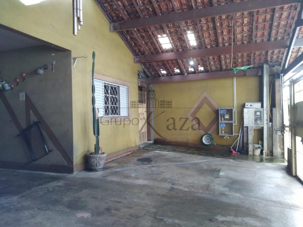 Foto 36 de Casa Padrão em Conjunto Residencial Trinta e Um de Março, São José dos Campos - imagem 36