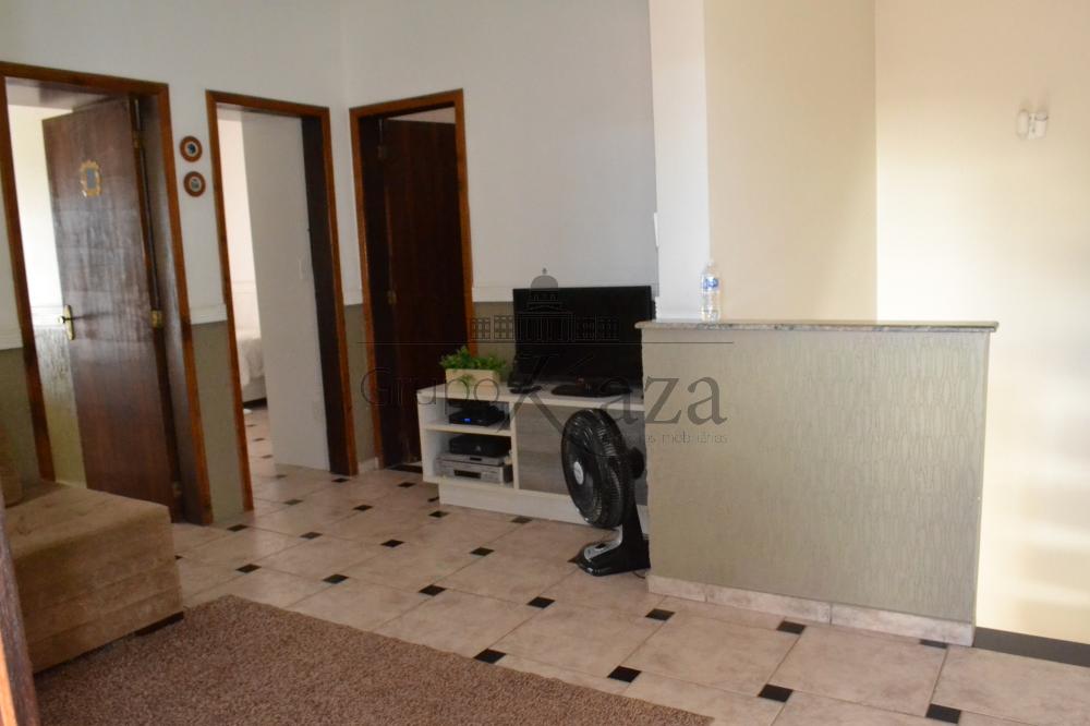 Foto 13 de Casa Sobrado em Jardim Altos de Santana I, Jacareí - imagem 13