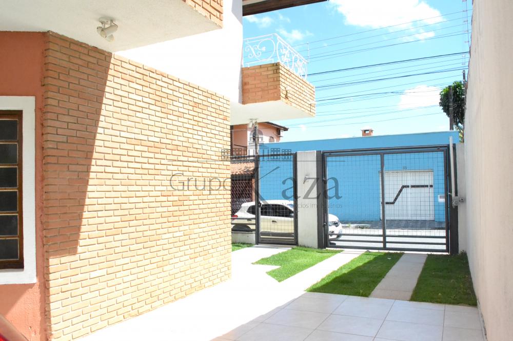 Foto 26 de Casa Sobrado em Jardim Altos de Santana I, Jacareí - imagem 26